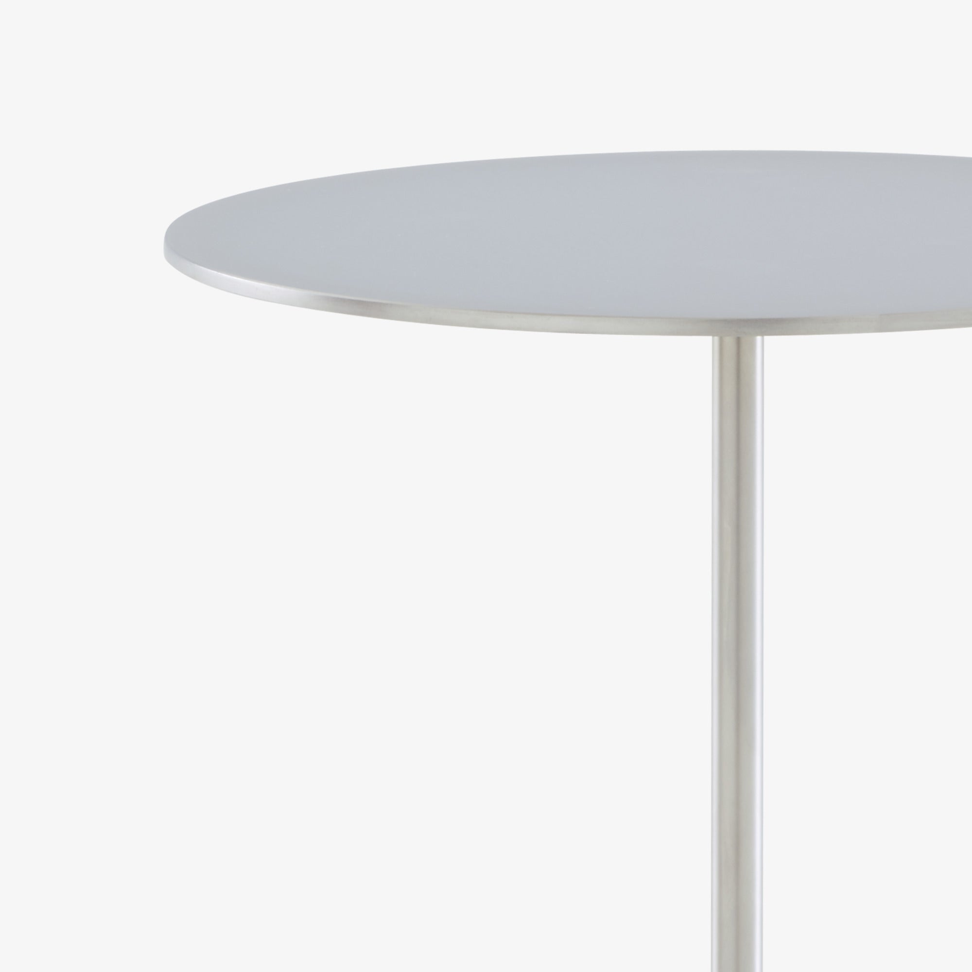 Ligne Roset Cupidon Bijzettafel rond blad