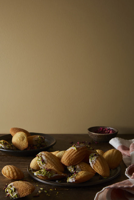 Little Greene verf - Madeleine 338