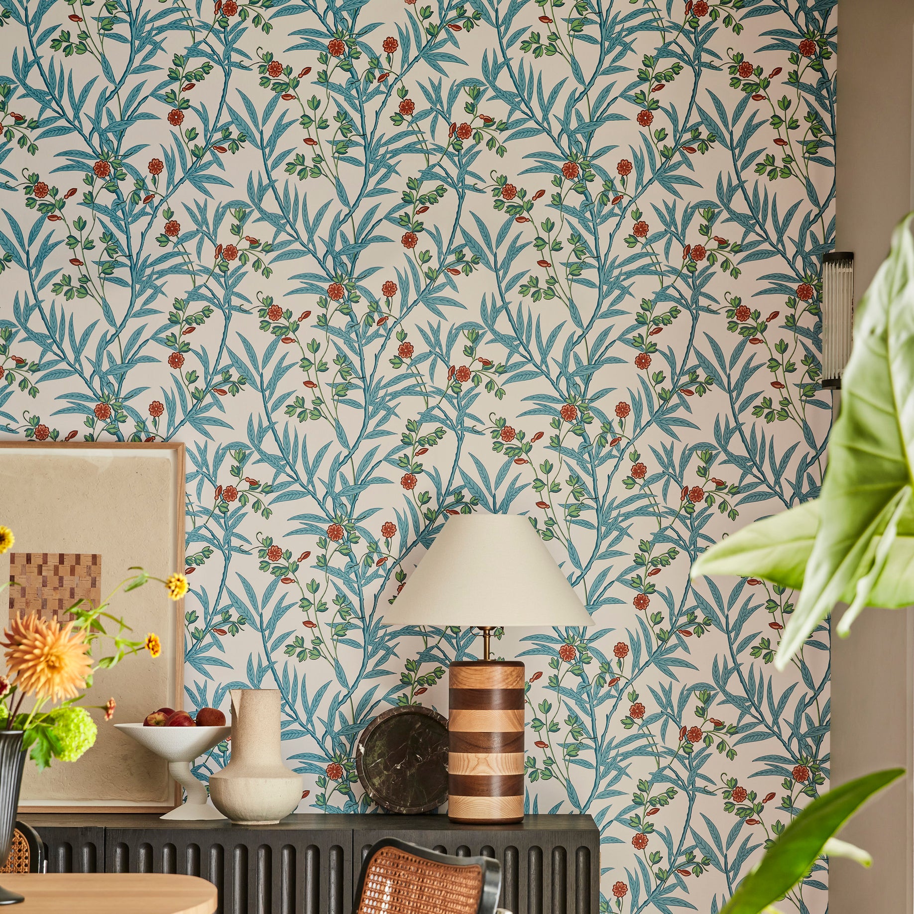 Little Greene Behang Bamboo Floral - Mischief