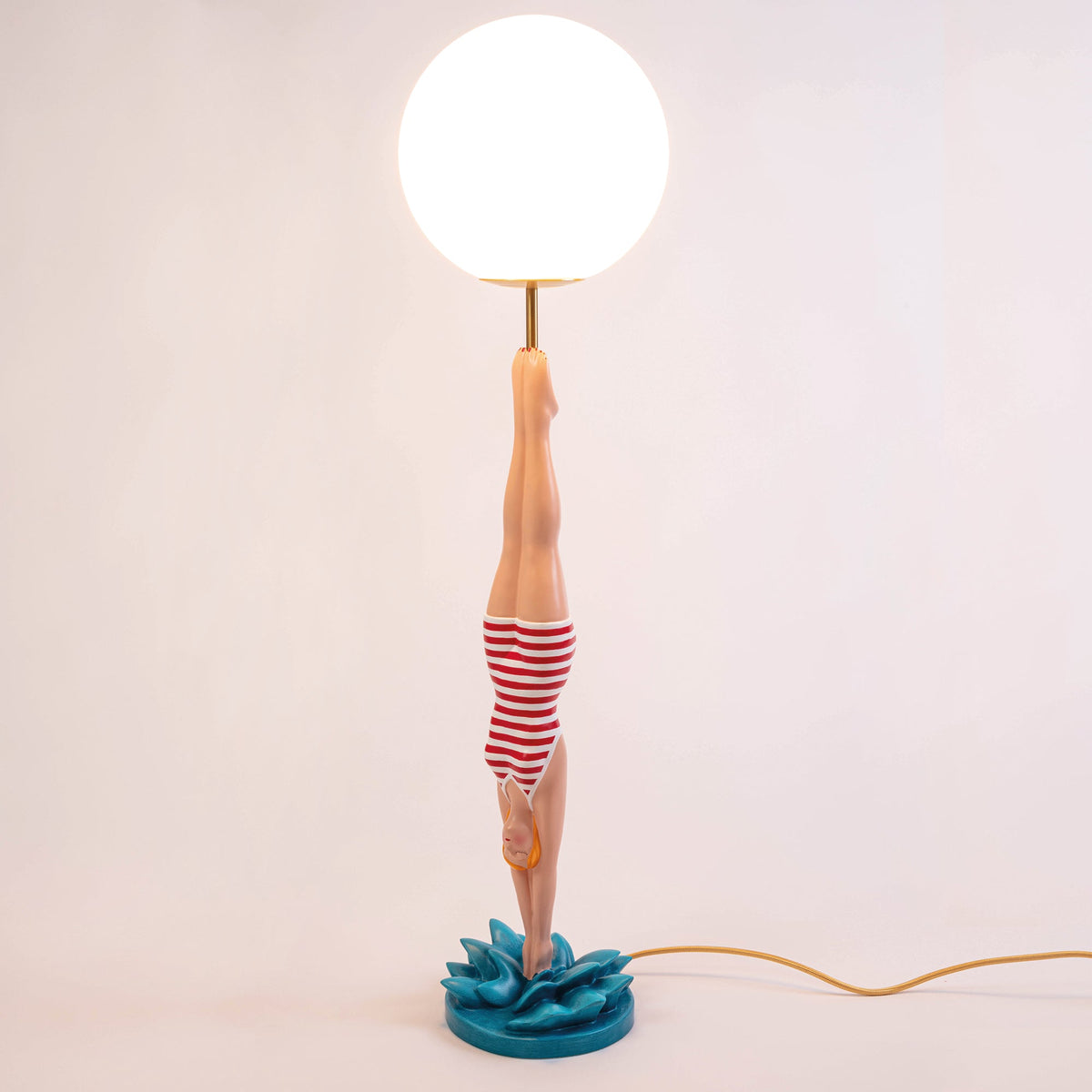 Seletti Diver Lamp Rood detail 2