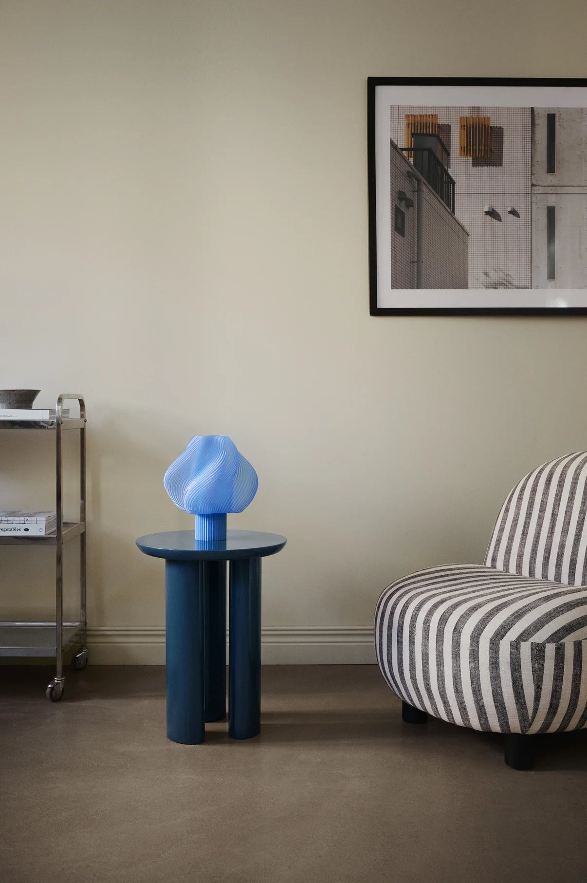 Crème Atelier Soft Serve lamp regular full color