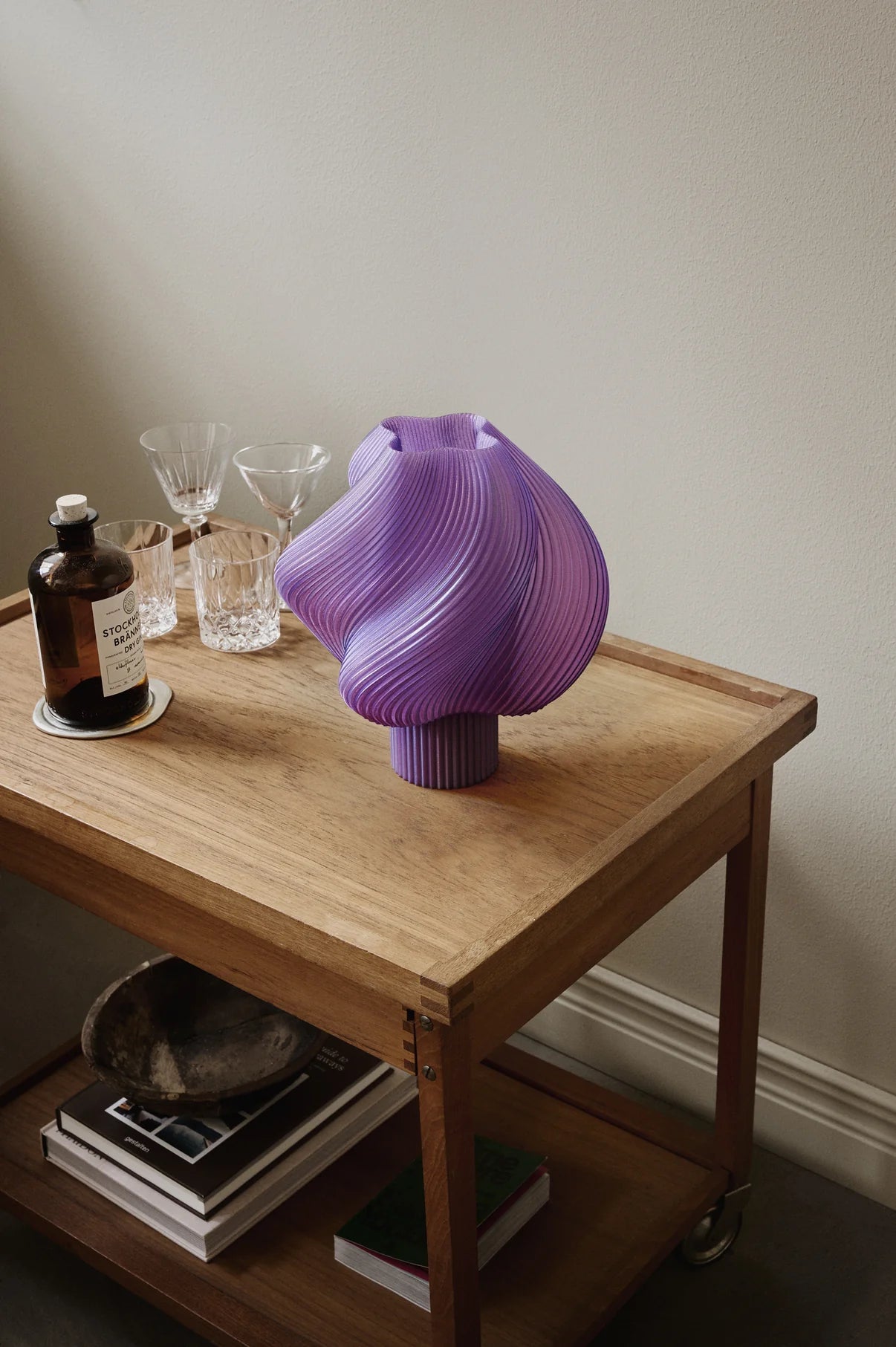 Crème Atelier Soft Serve lamp regular full color