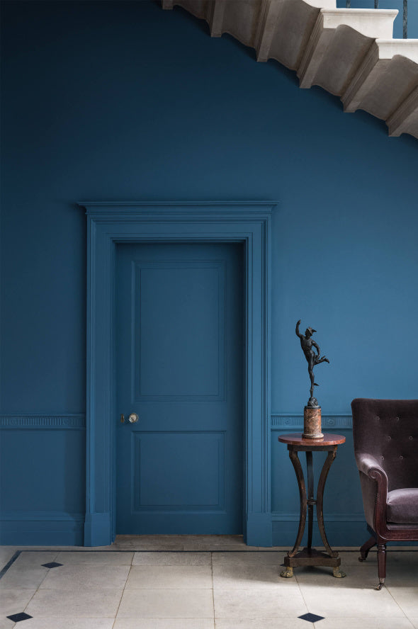 Paint & Paper Library verf Blue Blood (668)