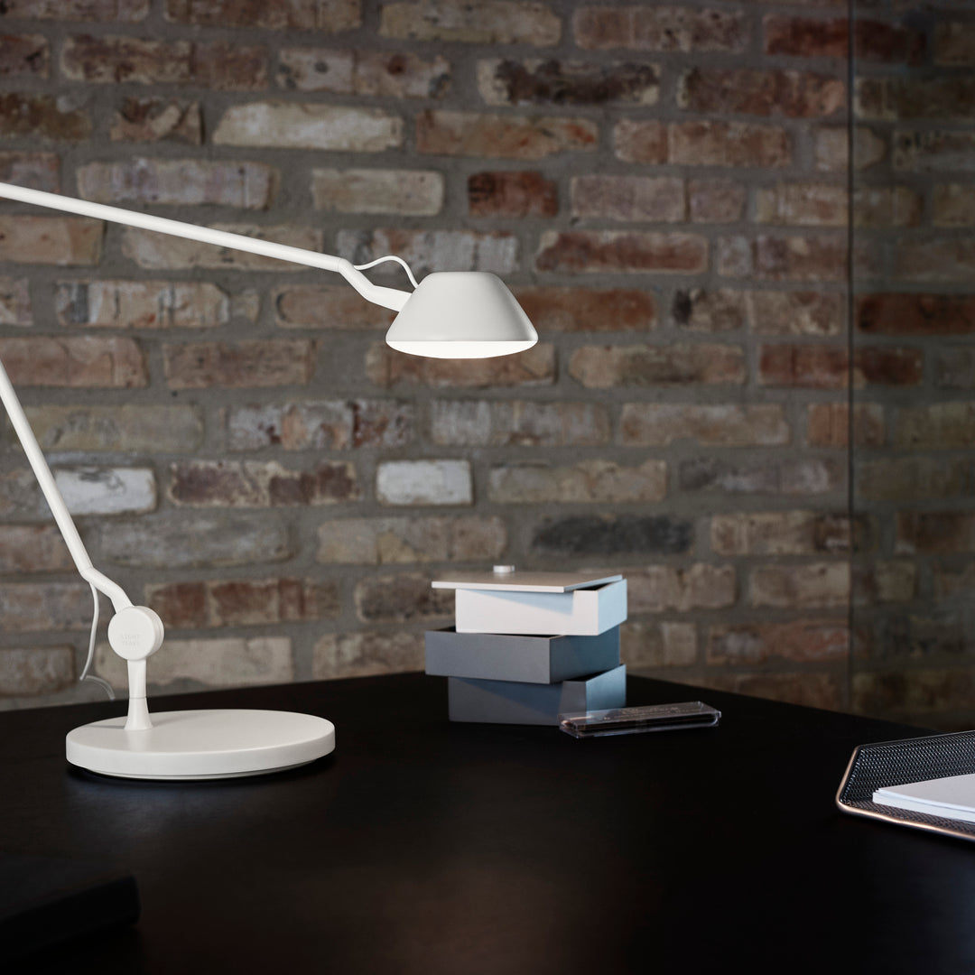 Fritz Hansen AQ01 tafellamp