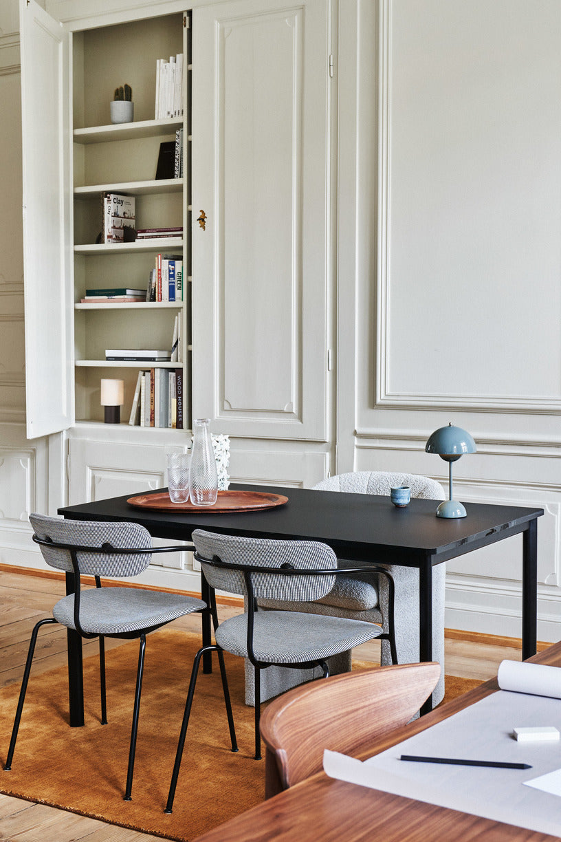 &tradition Pavilion AV24 eettafel