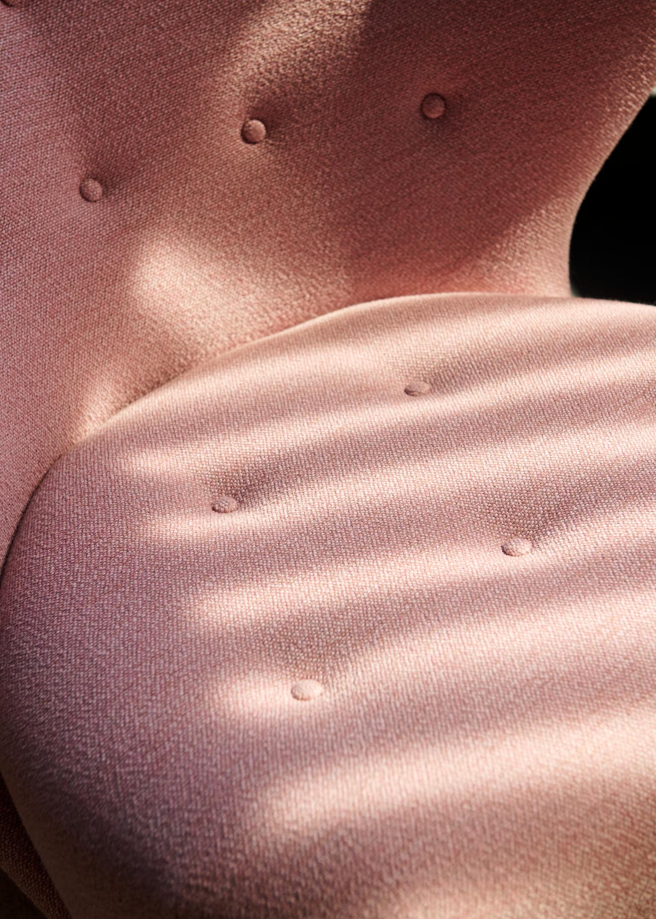 &tradition Little Petra VB1 Lounge Chair