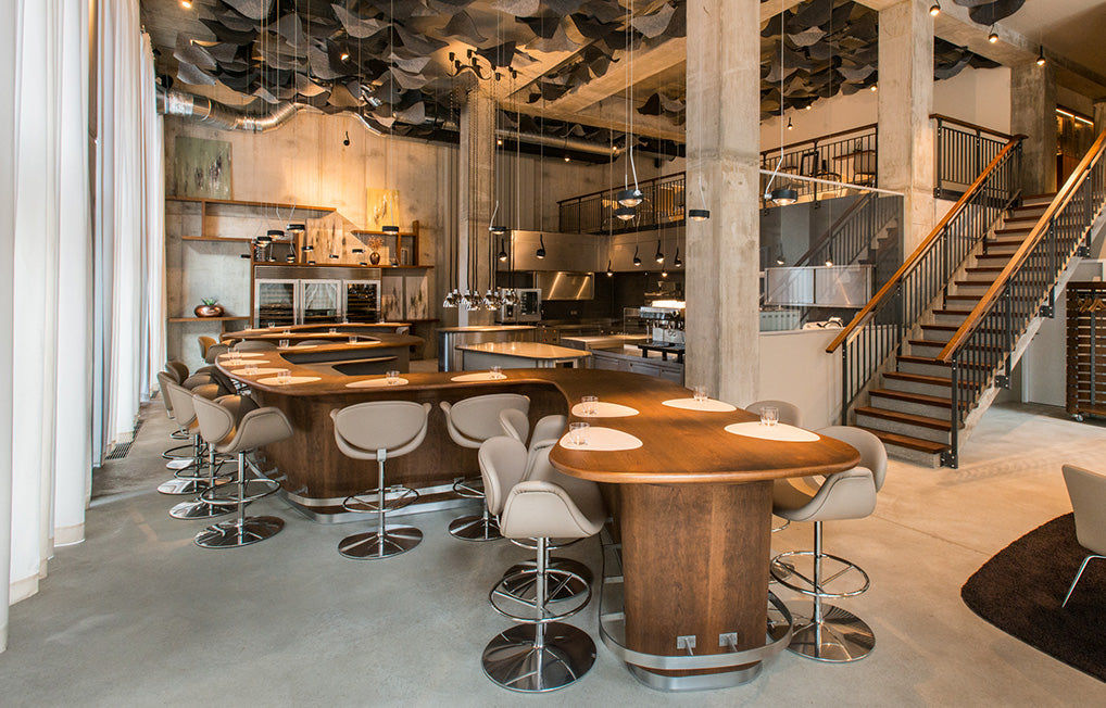 Artifort Little Tulip barstoel