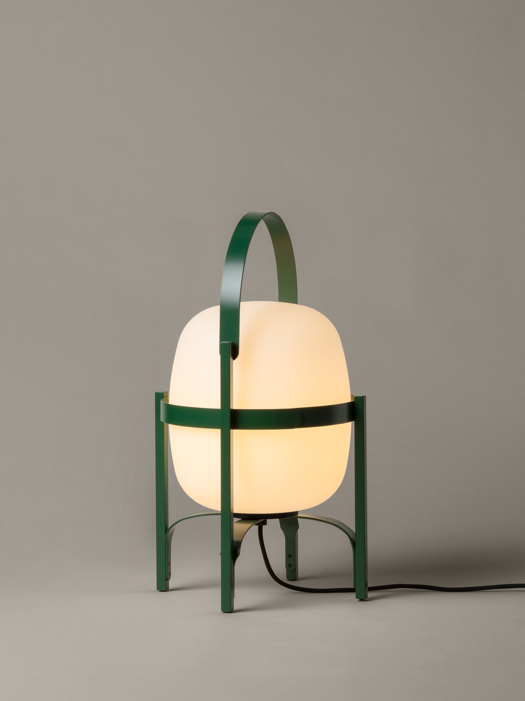 Santa & Cole Cesta Exterior English Green - outdoor