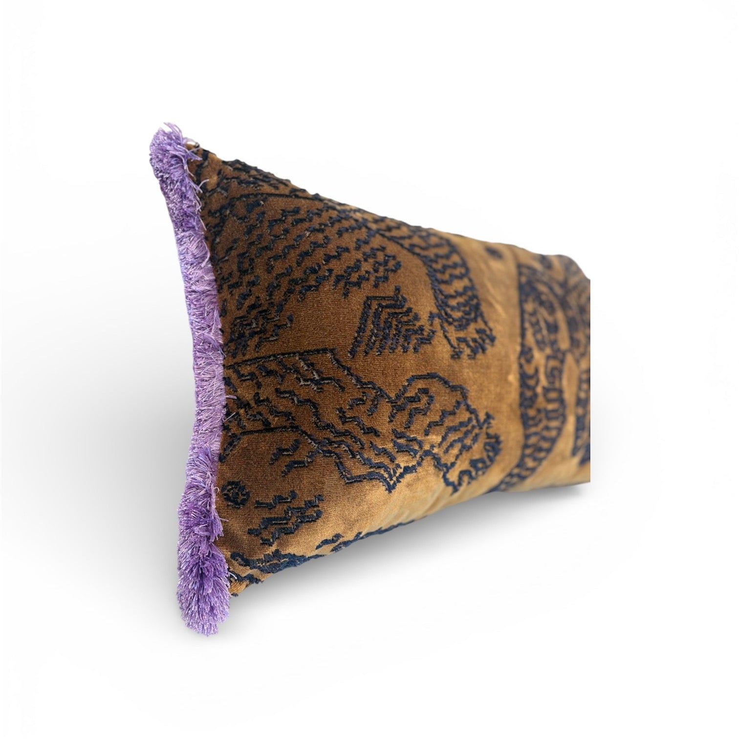 Dedar kussen Tiger Mountain Fauve met franje