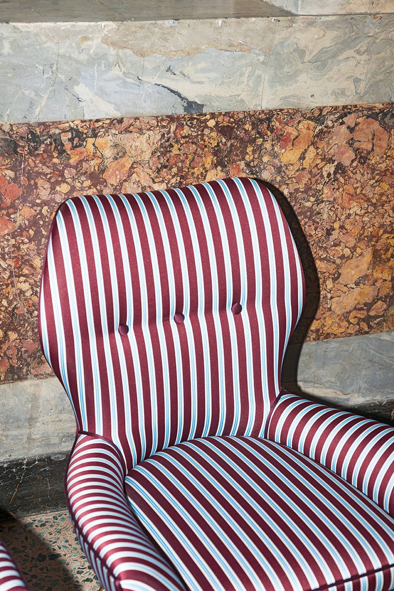 Dedar Alumnus 010 stof