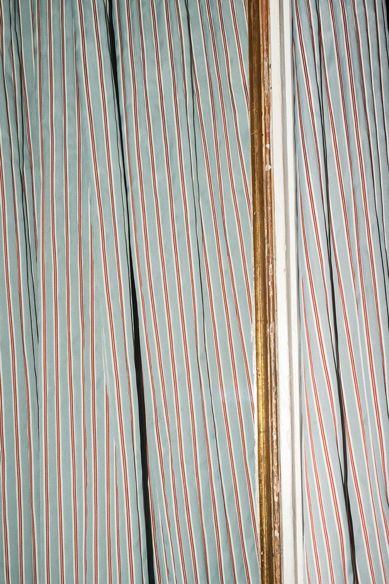 Dedar stof Alumnus Black Celadon 006