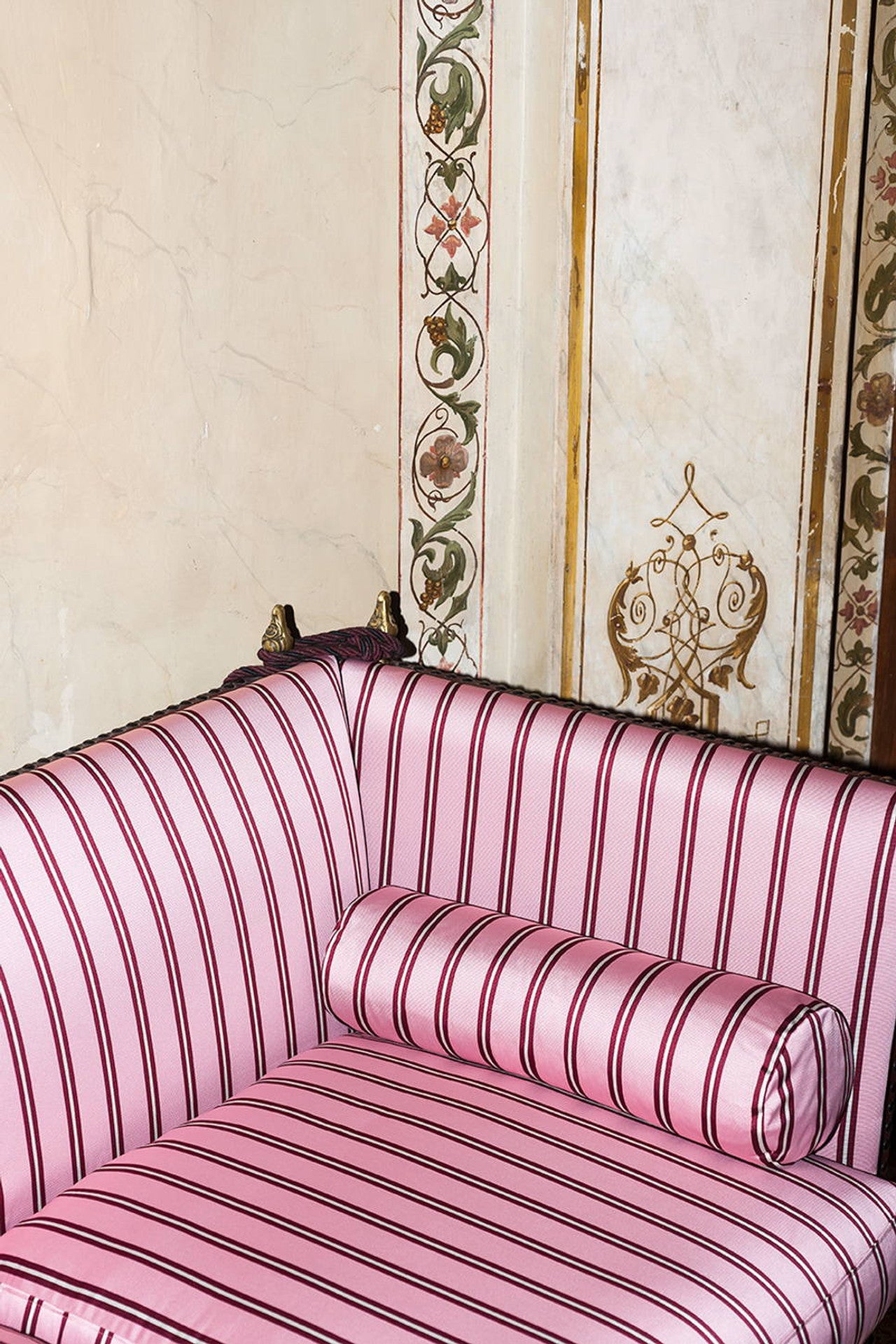 Dedar stof Regimen Strawberry Sorbet 012