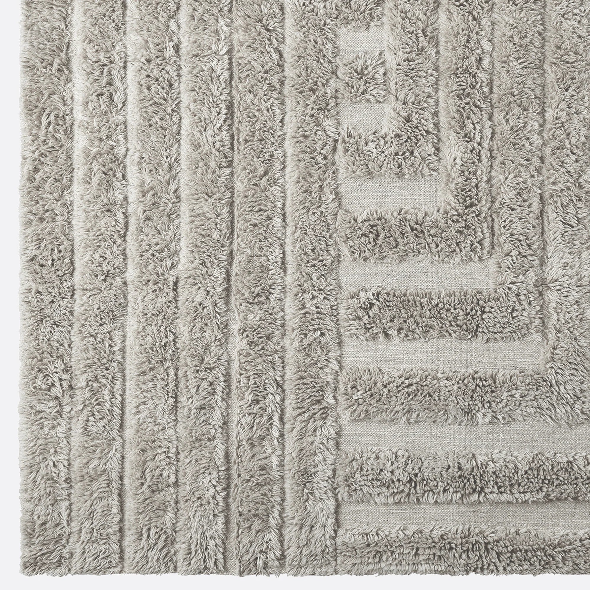 Dusty Deco Labyrinth rug grey