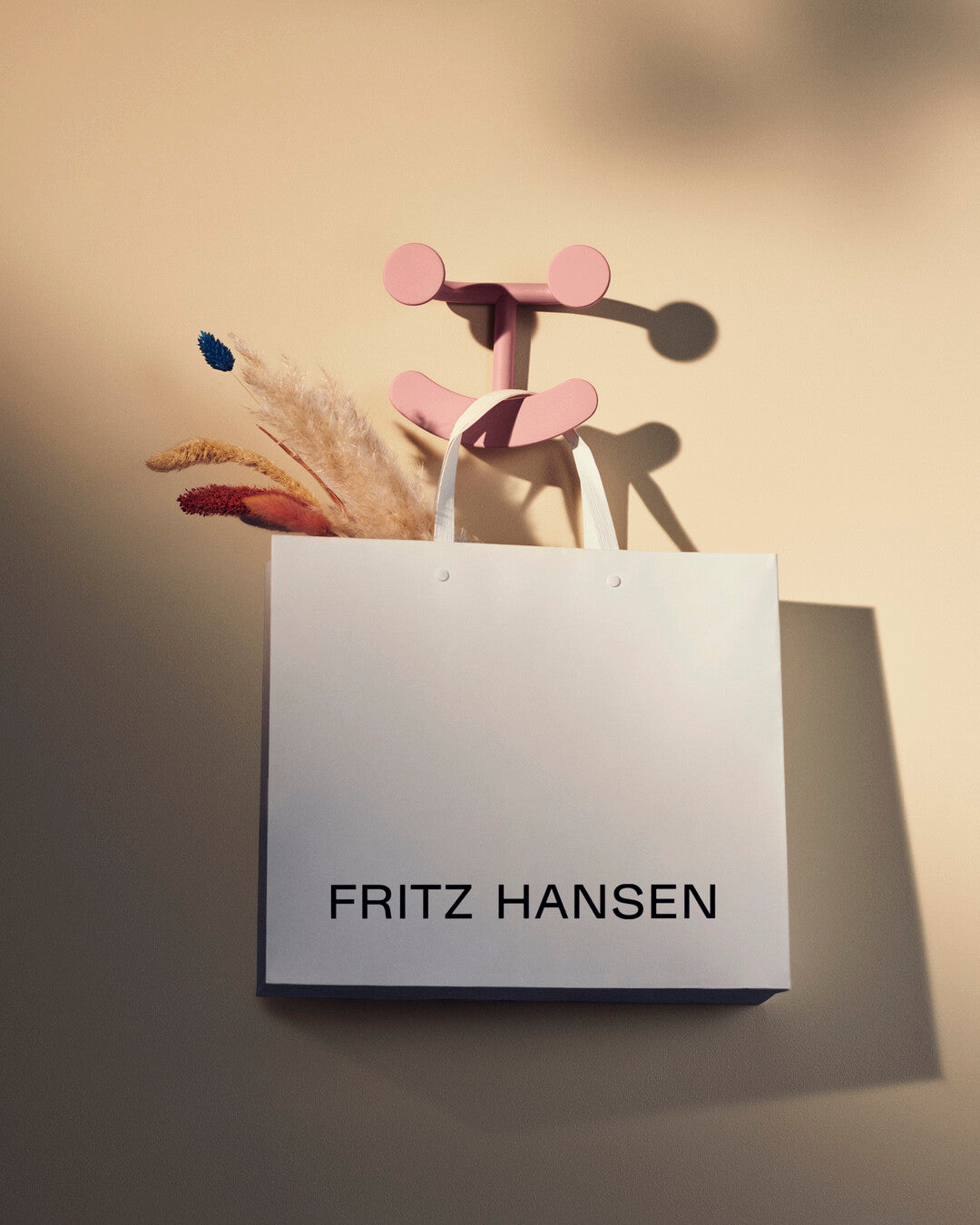 Fritz Hansen Happy Hook