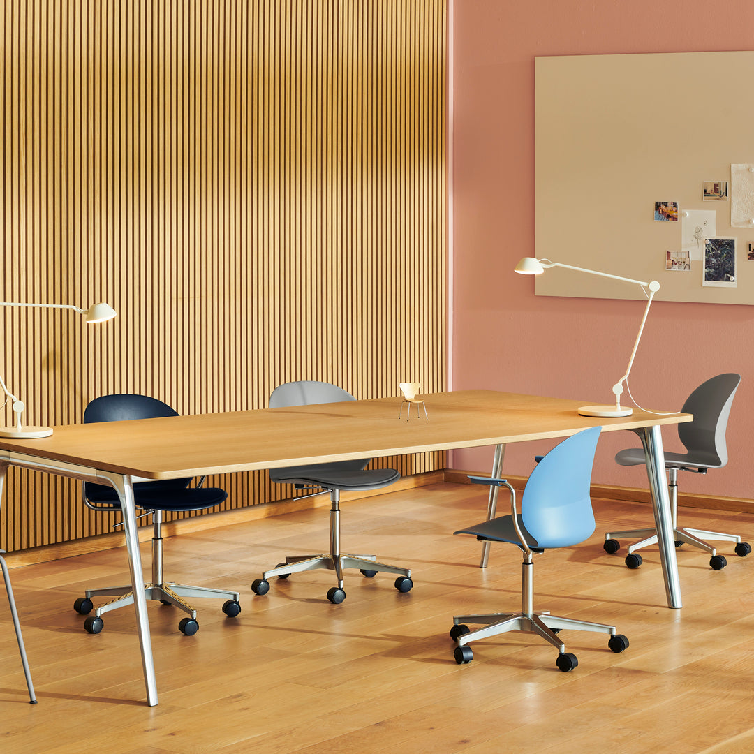 Fritz Hansen AQ01 tafellamp
