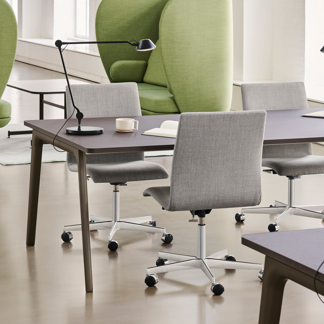 Fritz Hansen AQ01 tafellamp