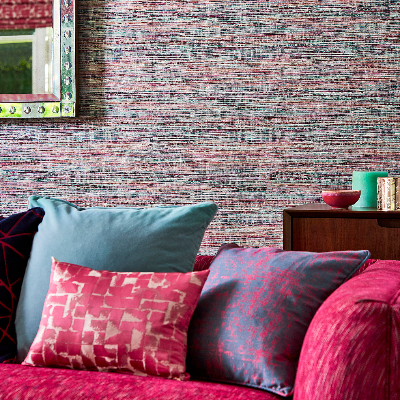 Harlequin behang Affinity Cerise/Teal 111950
