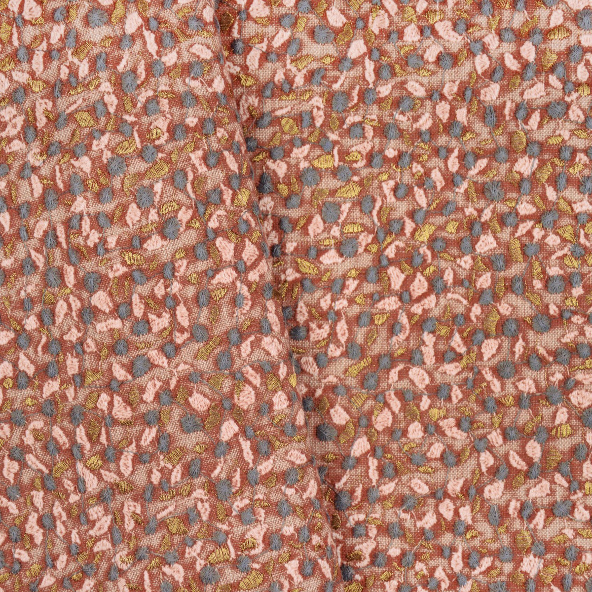 Karin Sajo stof Casa Vicens KS 208 - Rose Fanée