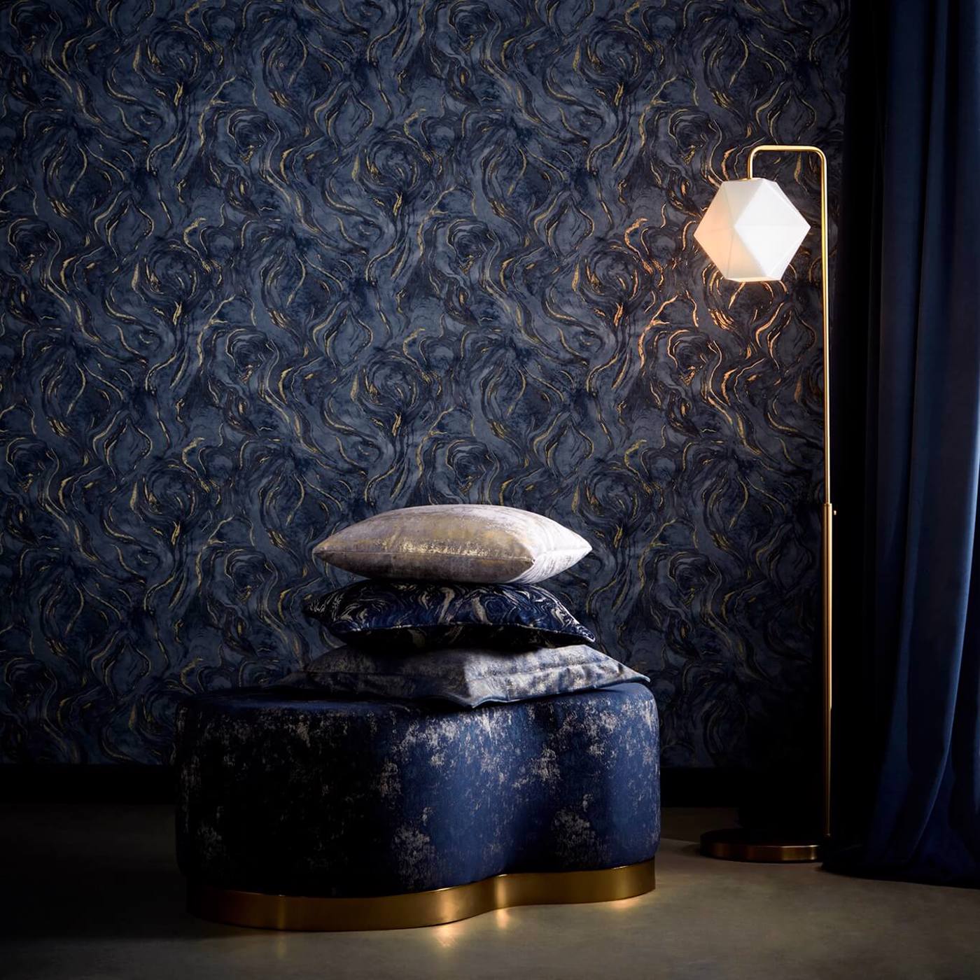 Clarke & Clarke behang Lavico Midnight W0168/03