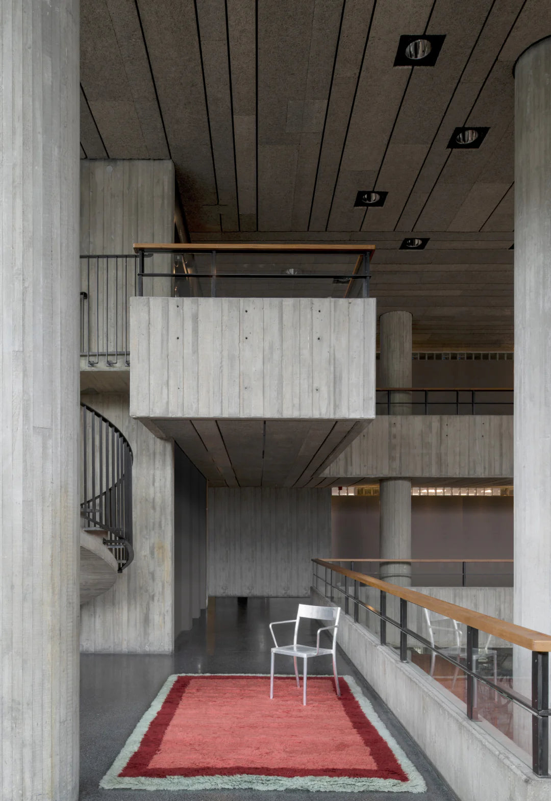 Layered Shaggy Edge Wool vloerkleed Rose sfeerafbeelding