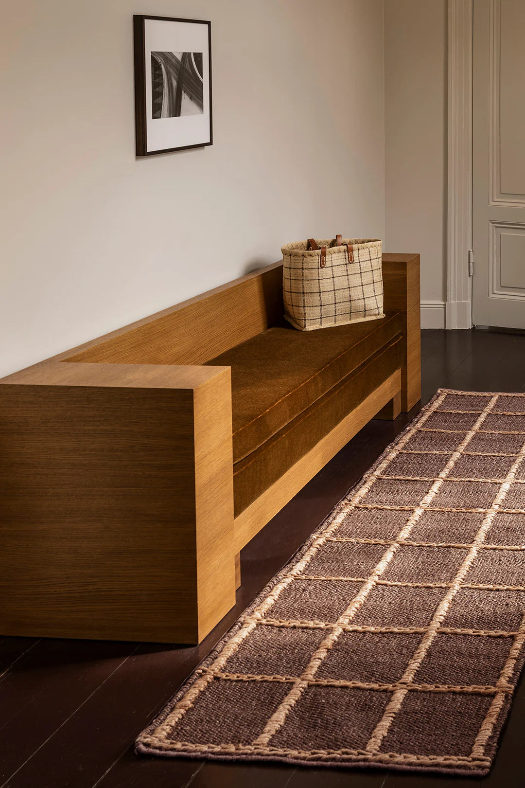Layered Strata Jute vloerkleed Brown sfeerbeeld hal