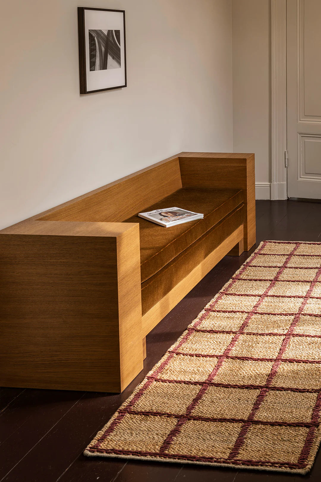 Layered Strata Jute runner Burgundy sfeerbeeld