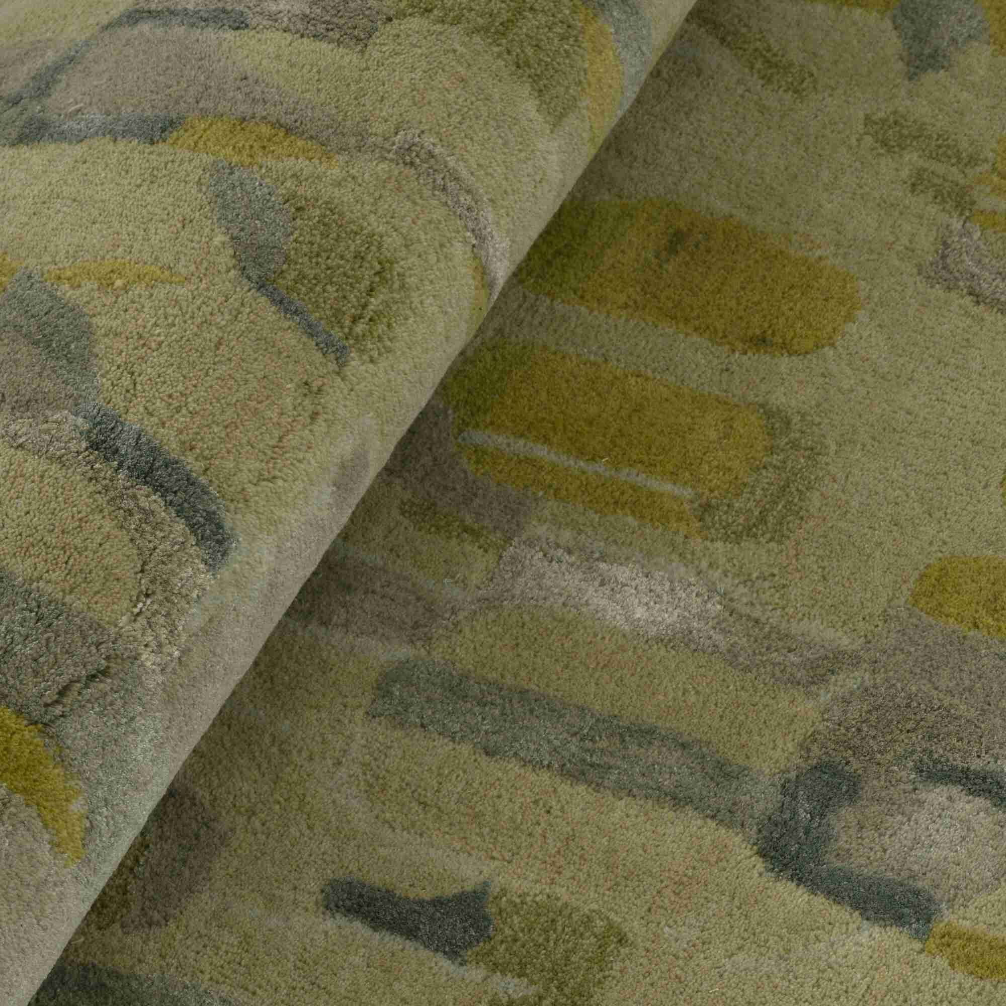 Ligne Roset Nabi vloerkleed green