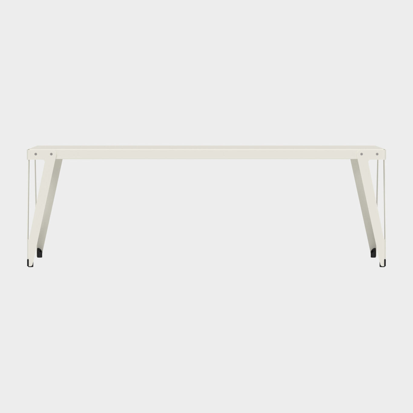 Functionals Lloyd Tafel Outdoor