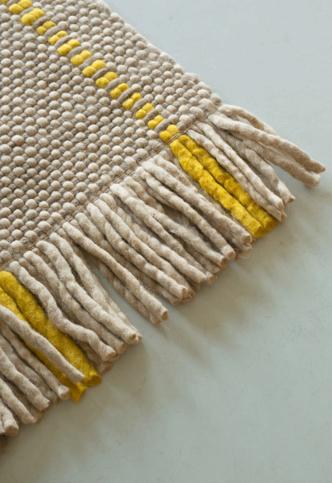 Massproductions Cord Wool Rug - Yellow Oatmeal materiaal