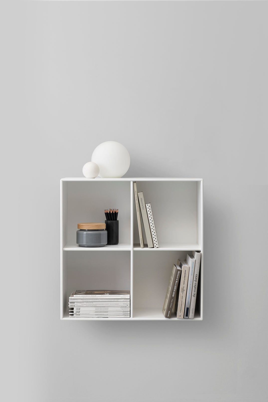 Montana Show Bookcase
