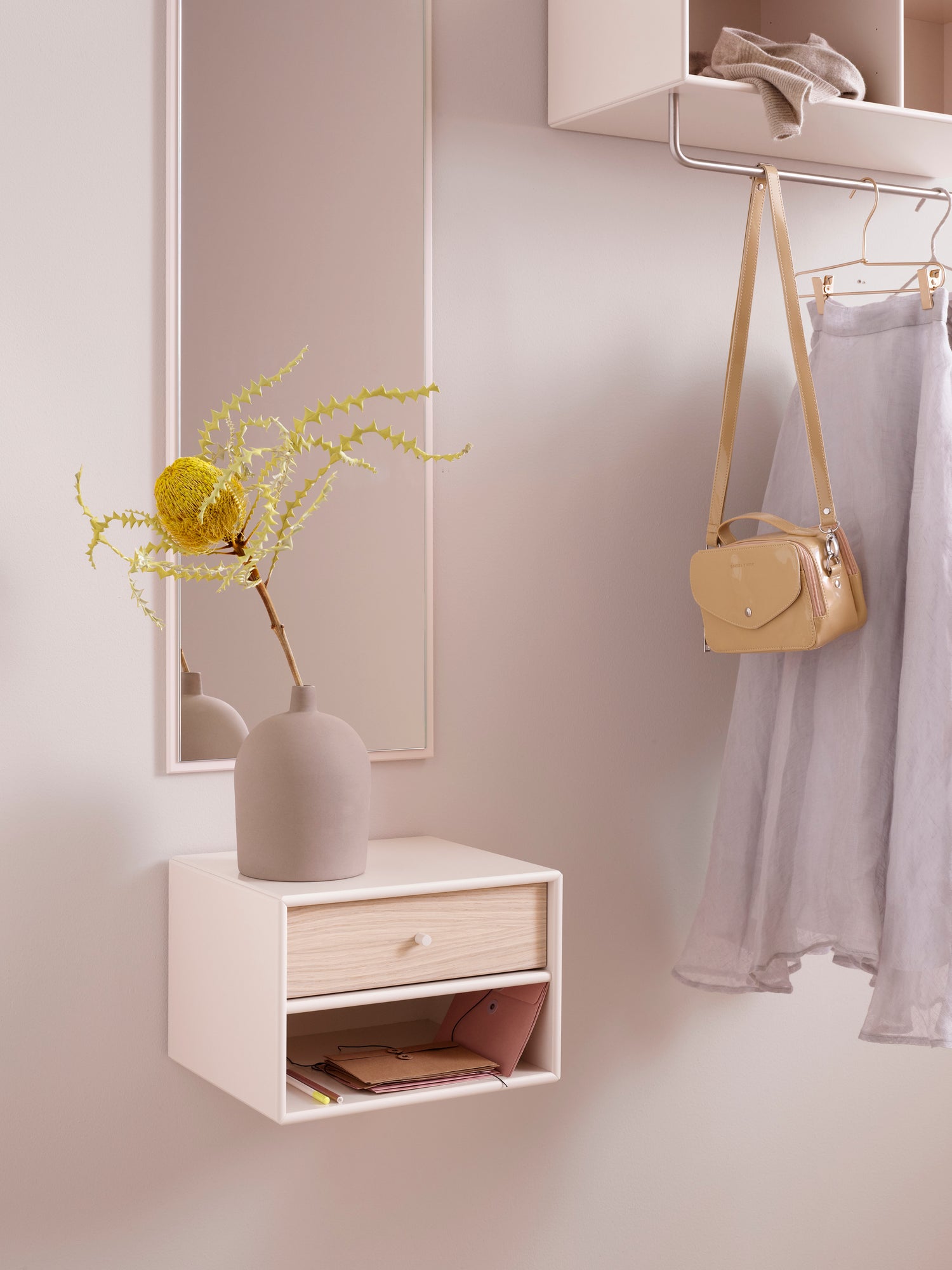 Montana Dash nachtkastje