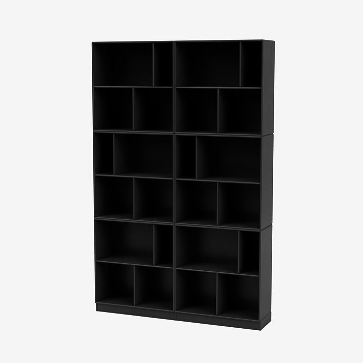Montana Read spacious bookshelf zwart