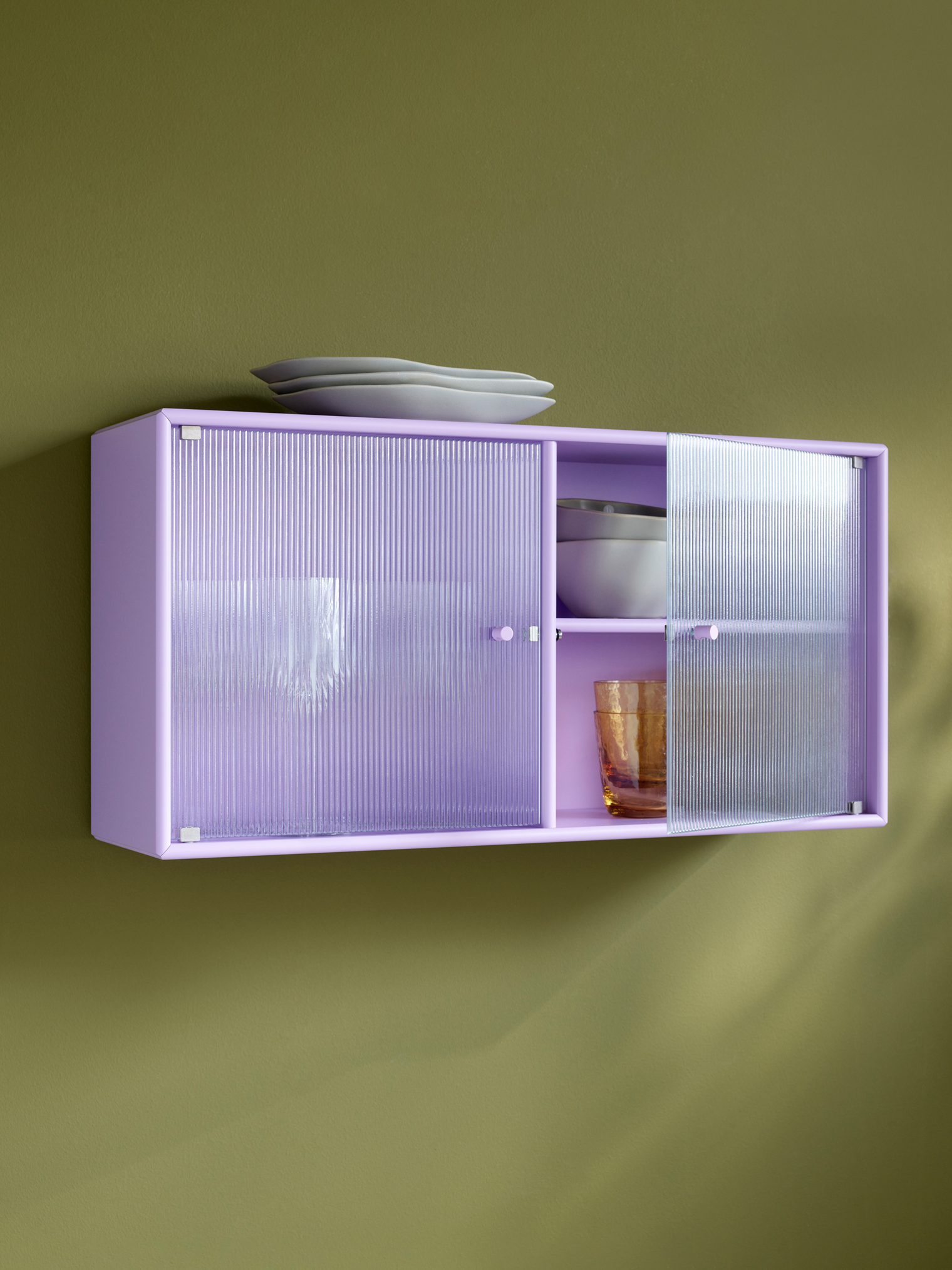 Montana Ripple 1 Vitrine cabinet iris, paars, ribbelglas