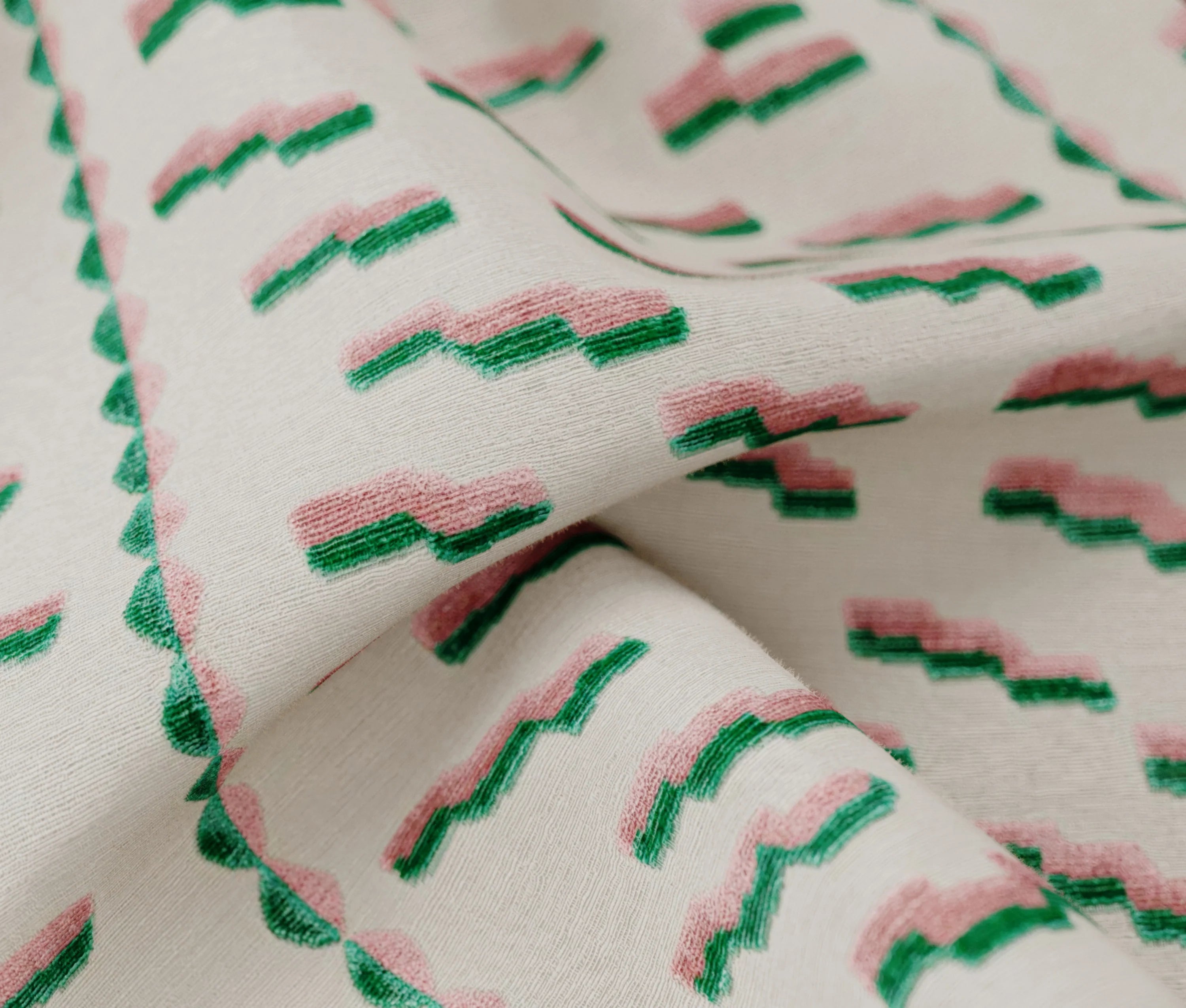 OUT Objekte Unserer Tage fabric Dedar Tiger Beat in Col. 005