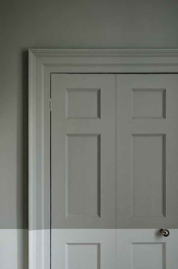 Paint & Paper Library verf Steel V (605)