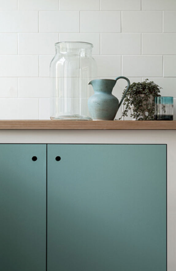 Paint & Paper Library verf Deep water Green (599)