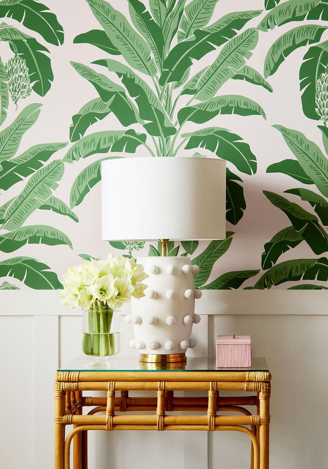 Thibaut behang Banana Tree Pink and Green T13917