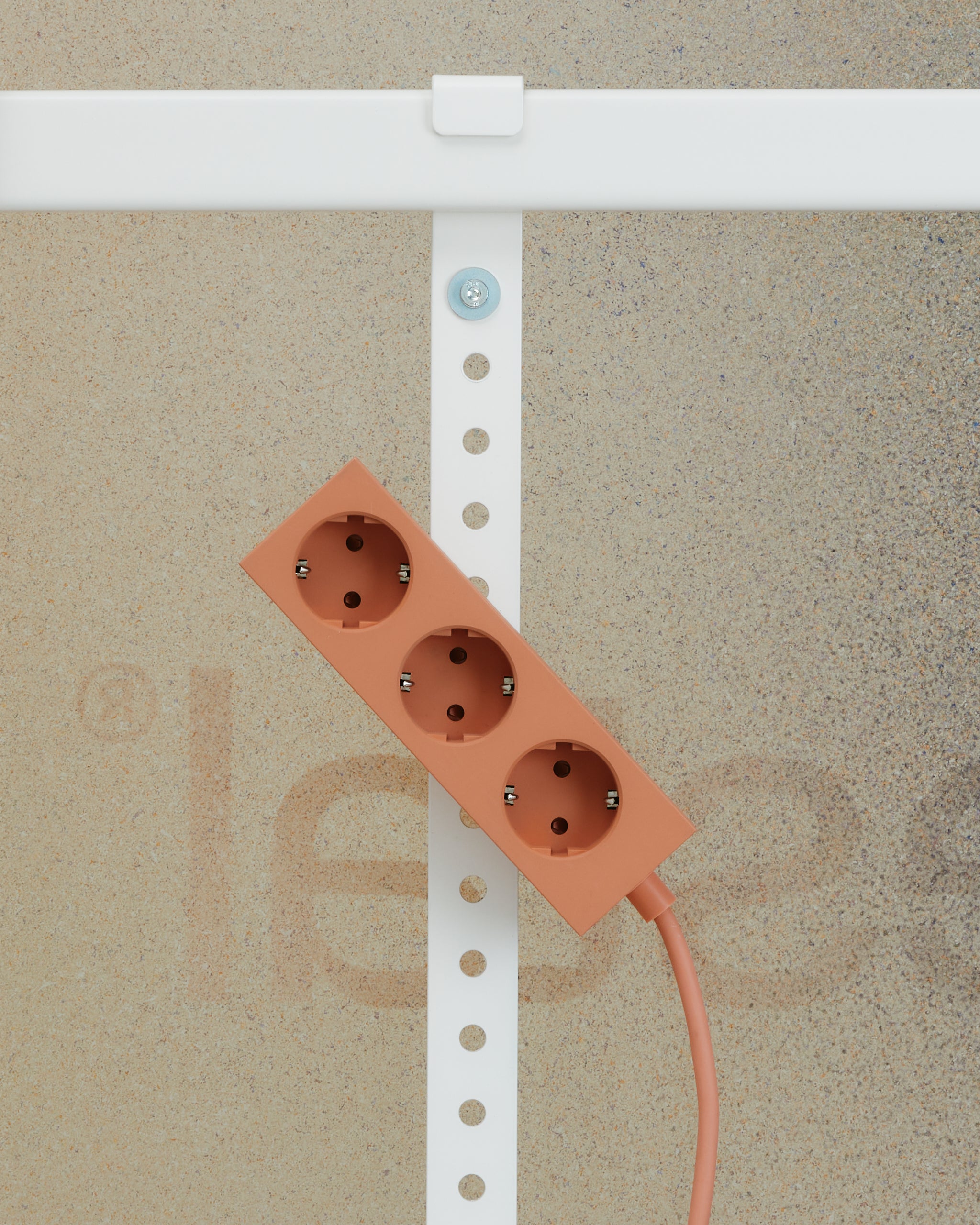 Pedestal Power Bar