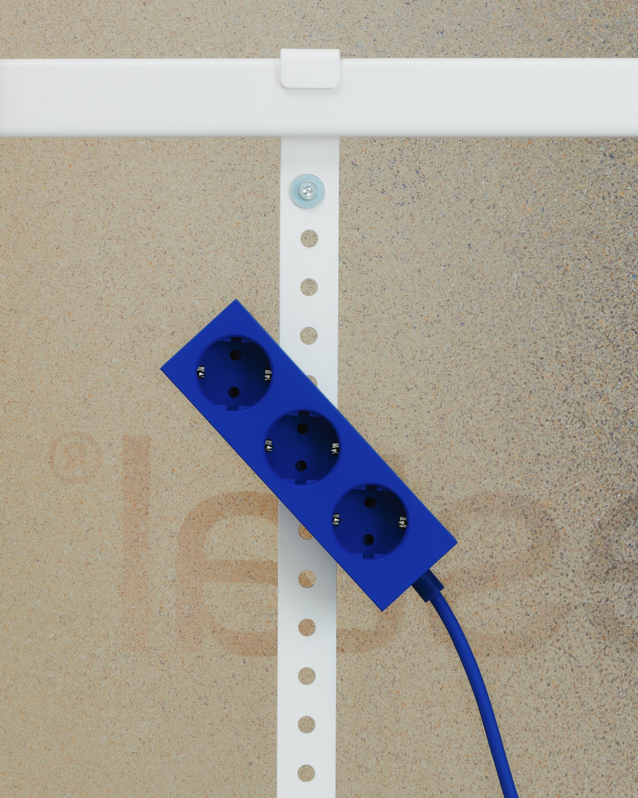 Pedestal Power Bar