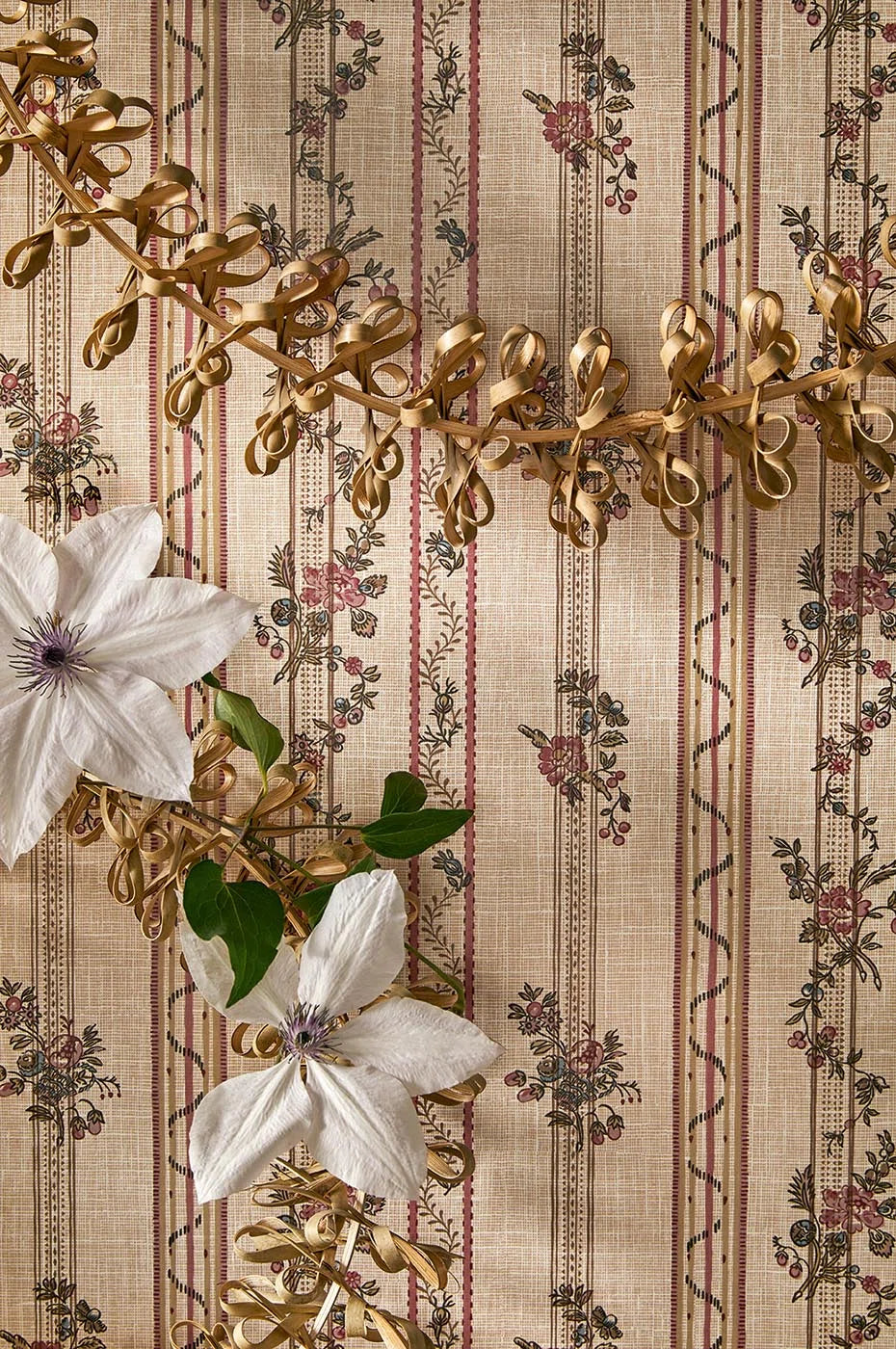 Pierre Frey behang Mariefred Boudoir FP221001