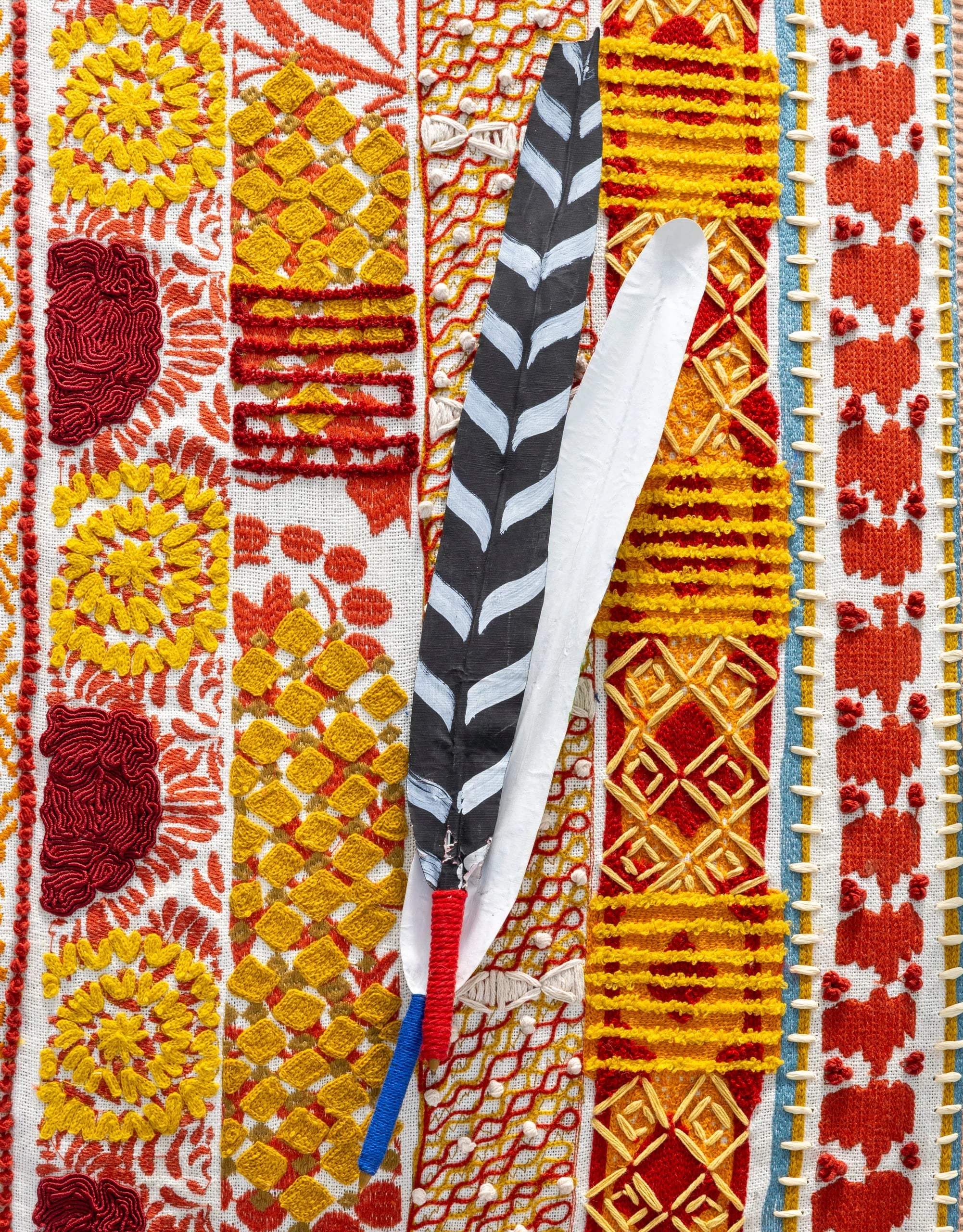 Pierre Frey stof Frida Carmin Éclatant F4127002