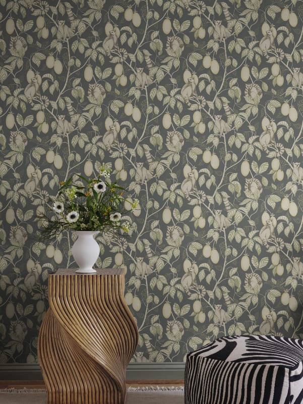 Sandberg behang Elliot - Dark Blue S10632 sfeerafbeelding