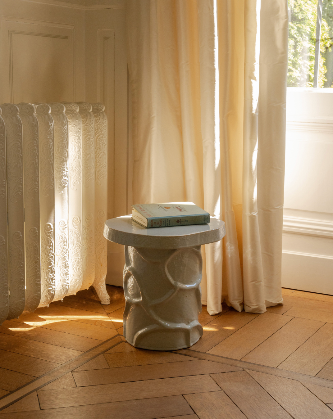 Serax Mena 07 bijzettafel