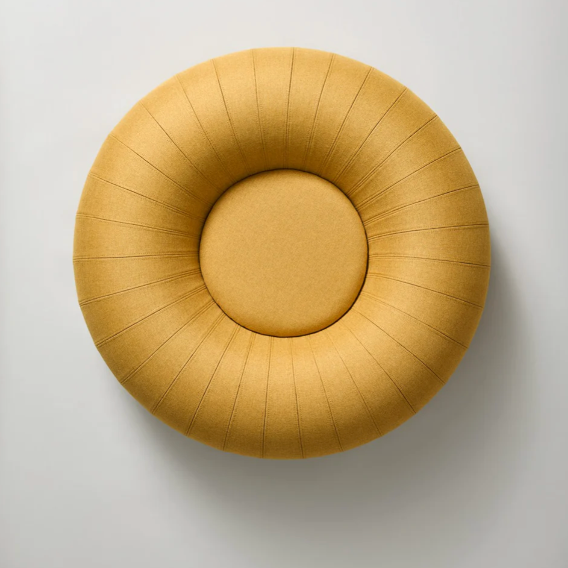 Studio About Float Medium