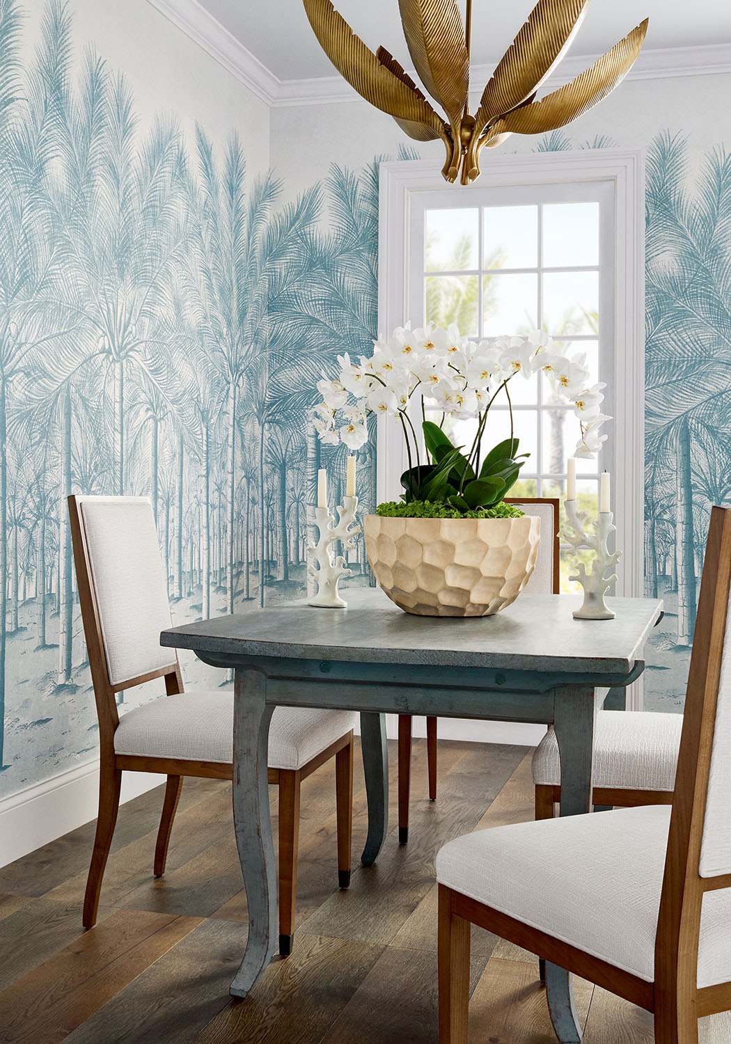 Thibaut behang Palm Grove Mural Spa Blue TM13949