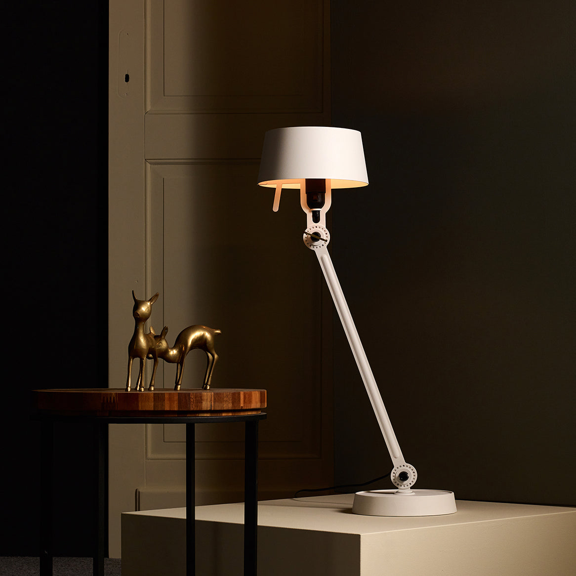 Tonone Bolt table lamp standard