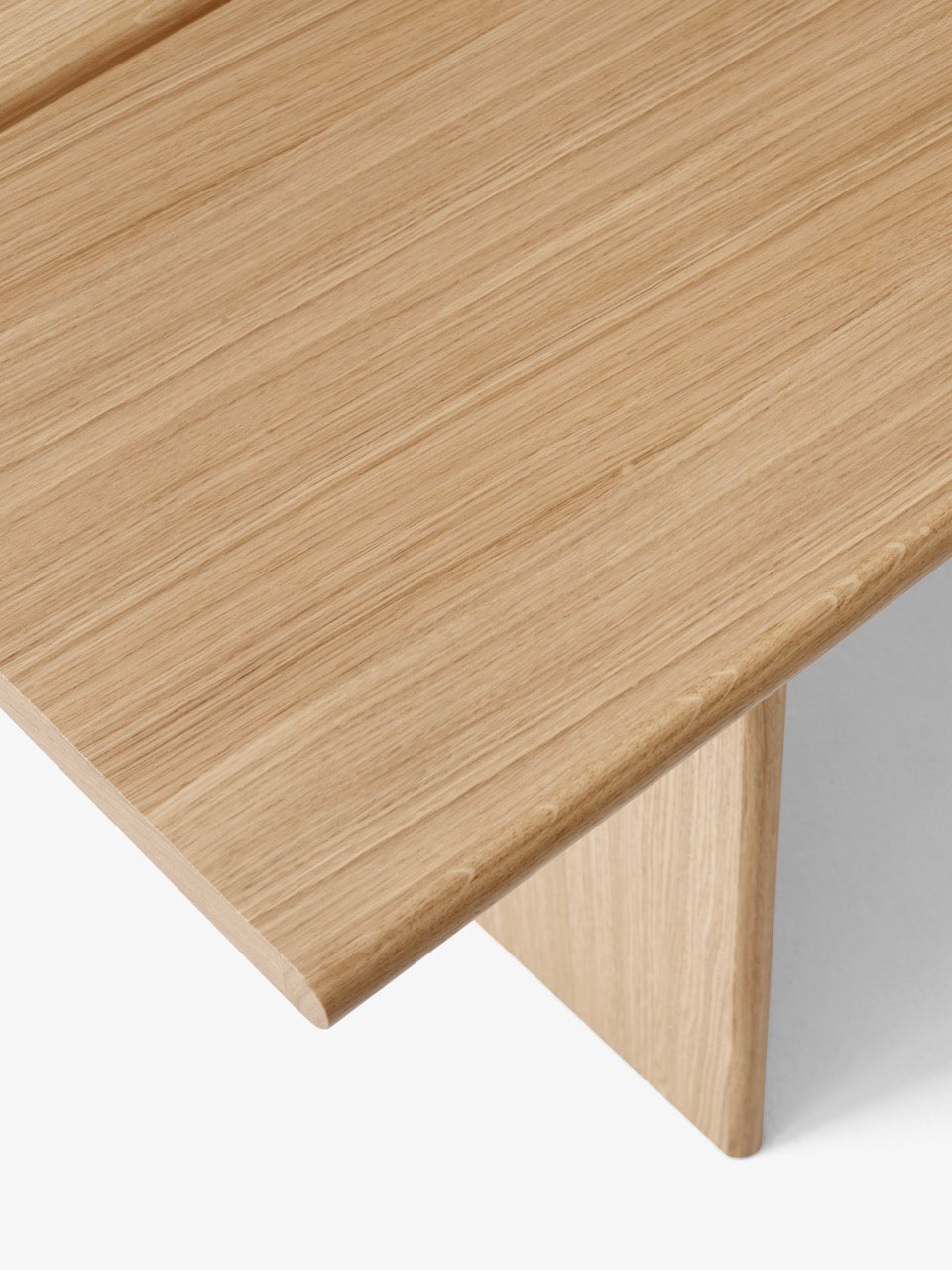 &Tradition Ita eettafel eikenhout