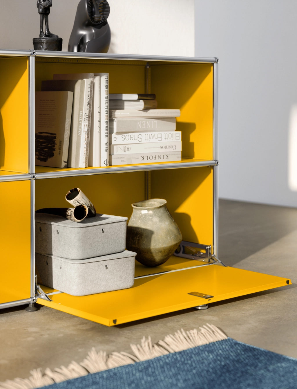 USM Haller QS_C2 sideboard met klepdeuren