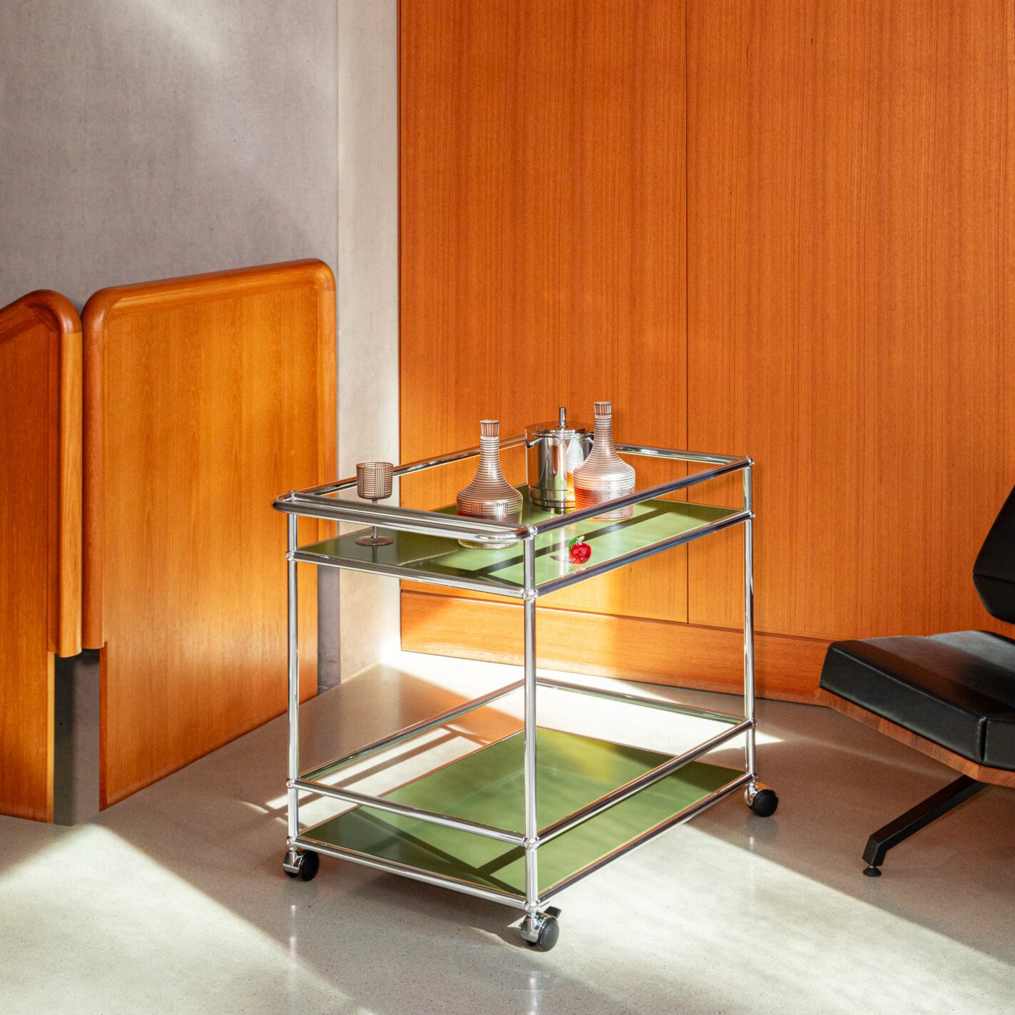 usm haller trolley