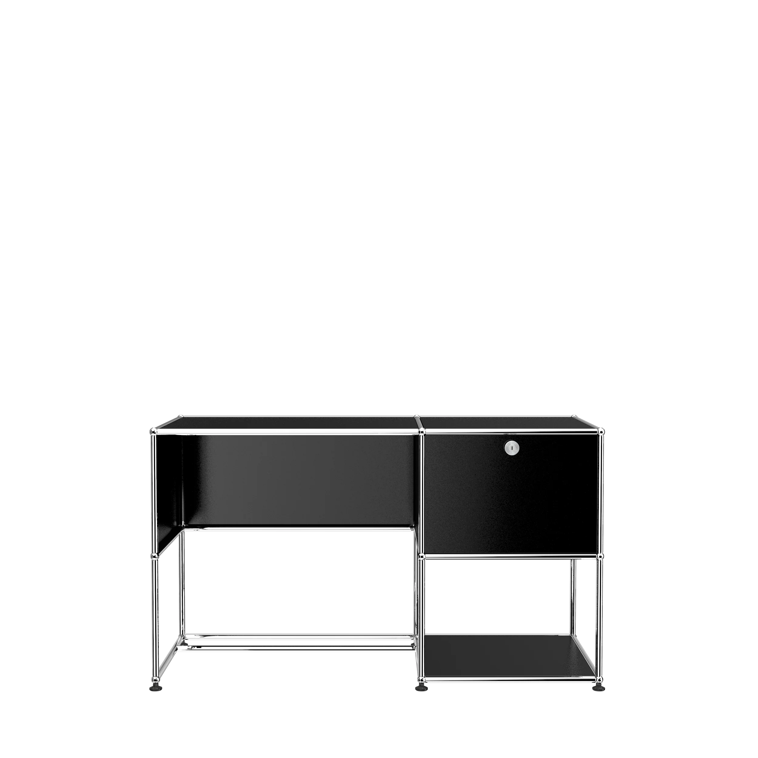 USM Haller Bureau A desk zwart